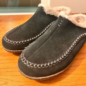 Men’s SOREL FALCON RIDGE II BLACK SUEDE SHERPA LINED SLIPPERS - Sz 9 - EUC